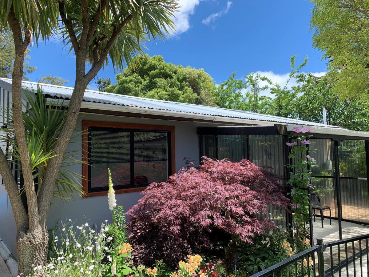 Twin Oaks Quiet Cottage Парапарауму Екстериор снимка